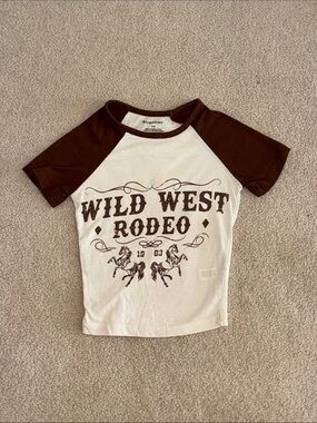 NWOT Bluenotes Cropped "Wild West Rodeo" Brown & White Raglan Tee